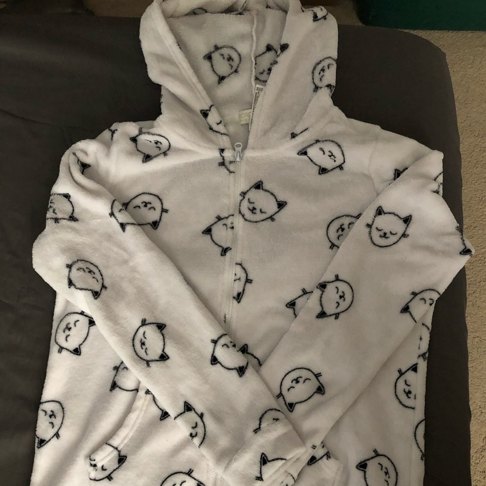 Women’s Forever 21 Plus Size Cat Onesie Pajamas